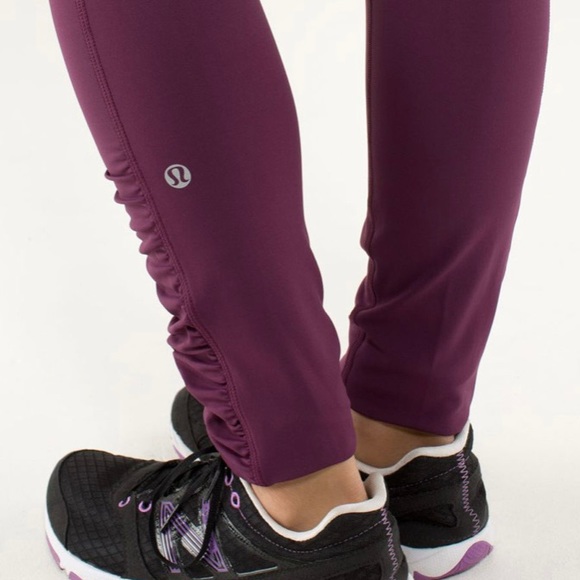 ❌SOLD❌Lululemon Speed Tight Cozy Plum - Picture 5 of 7